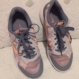 FINAL SALE❤️Nike Flex Experience